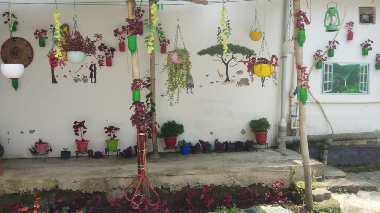 Sreemoyee Homestay Hatikhuli Exterior photo